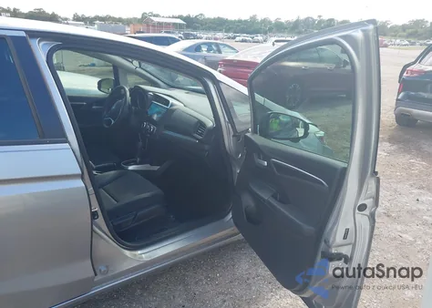 2018 Honda Fit Ex z USA, uszkodzony, nr VIN 3HGGK5H87JM722873